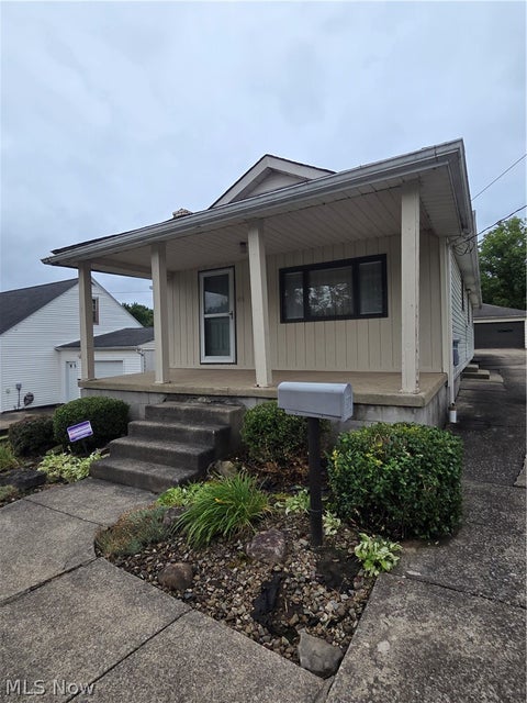 Homes For Sale - 636 Lincoln Avenue<br/> Struthers, OH 44471
