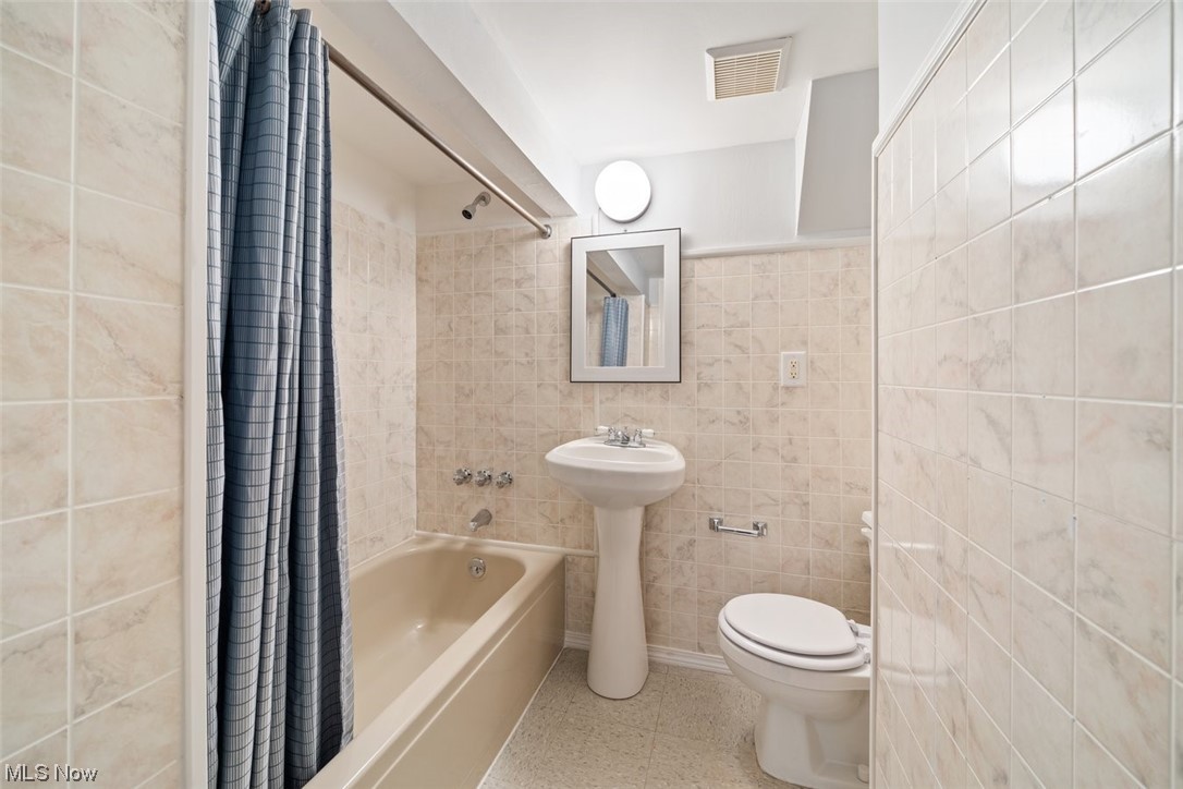 Ridgewood 02 - Residential