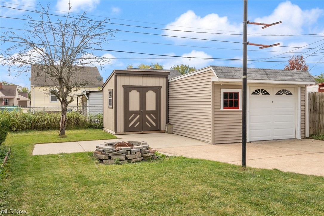 Ridgewood 02 - Residential