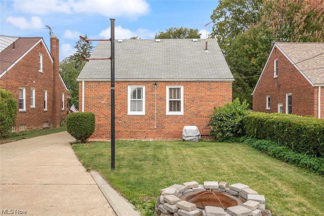 Ridgewood 02 - Residential