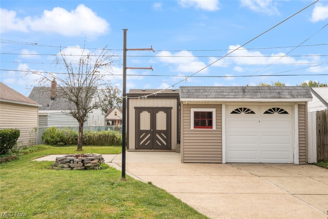 Ridgewood 02 - Residential