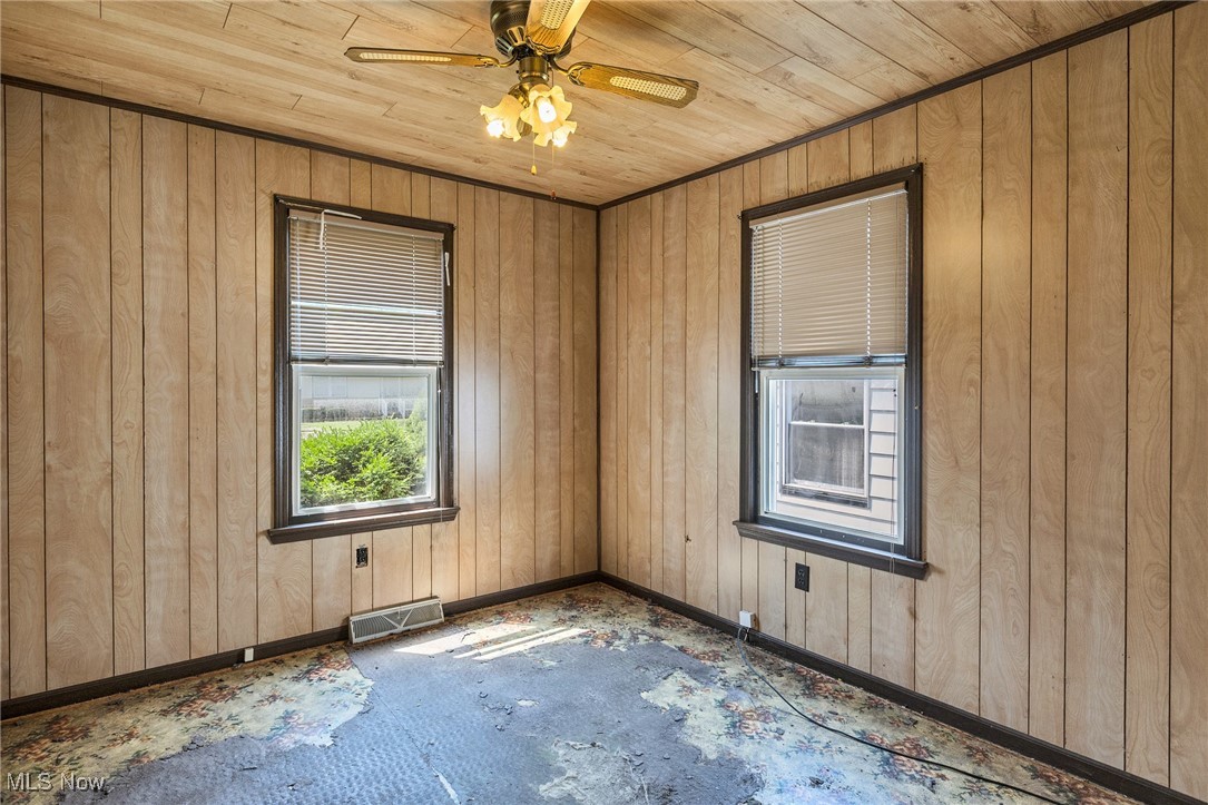 City/Youngstown - Residential