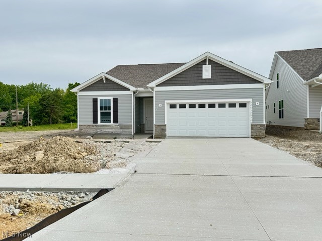 423 Clipper Court, Avon Lake, Ohio image 1