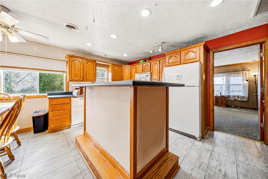 Craytor Brothers Willow Beach - Residential