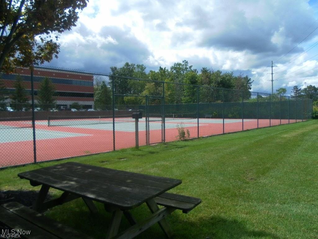 Woodhawk - Residential