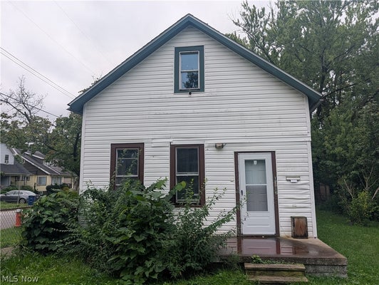 12816 REXFORD AVE, CLEVELAND, OH 44105 - Image 2936e3d7db1d4eac4f98bb858699484f/7785431