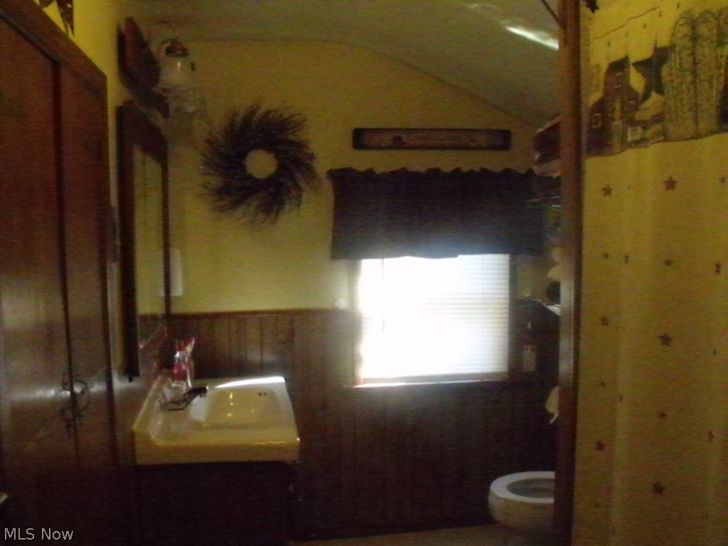 Connecticut Western Reserve - Residential