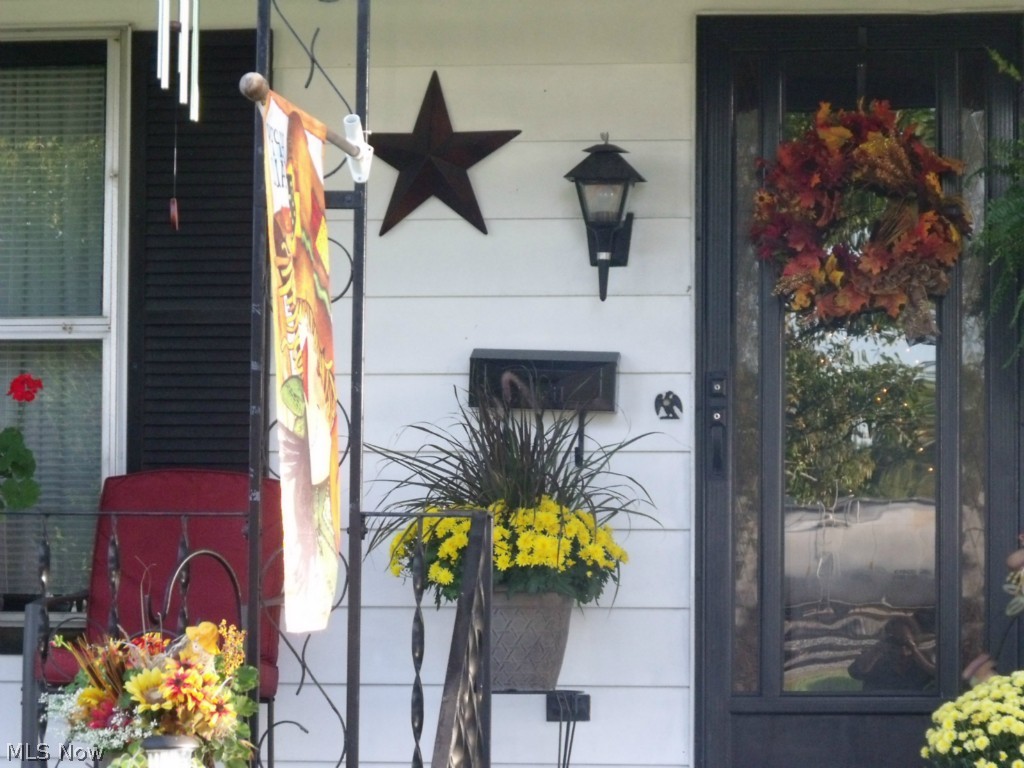 Connecticut Western Reserve - Residential