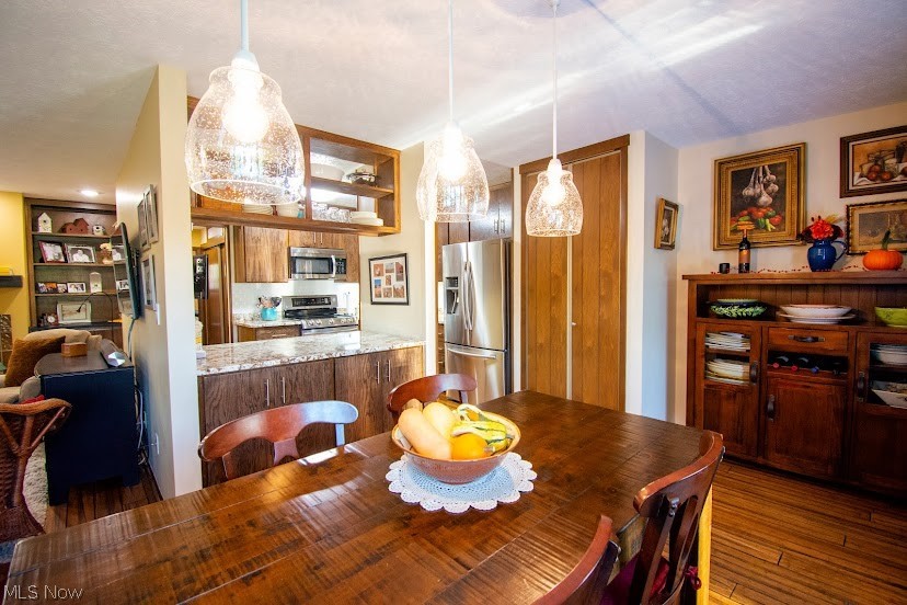 Creekstone Condo - Residential