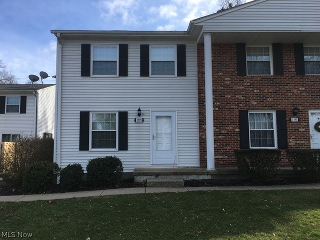 Village In Falls Condo - Residential