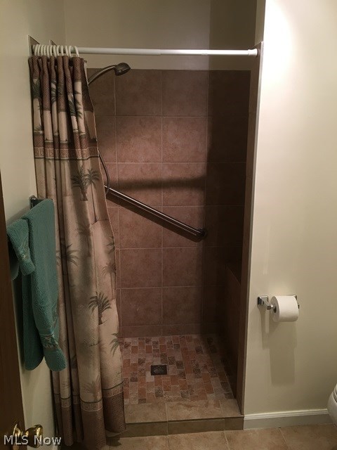 Village In Falls Condo - Residential