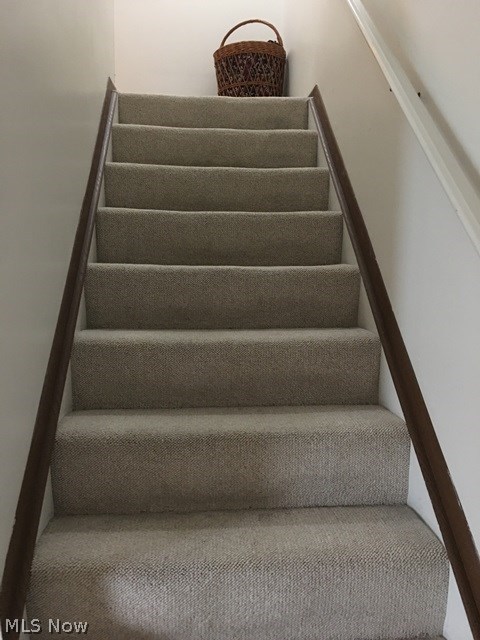 Village In Falls Condo - Residential