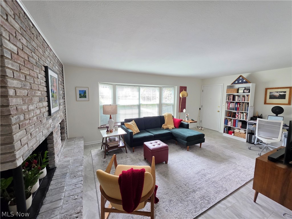 6995 Carriage Hill Drive