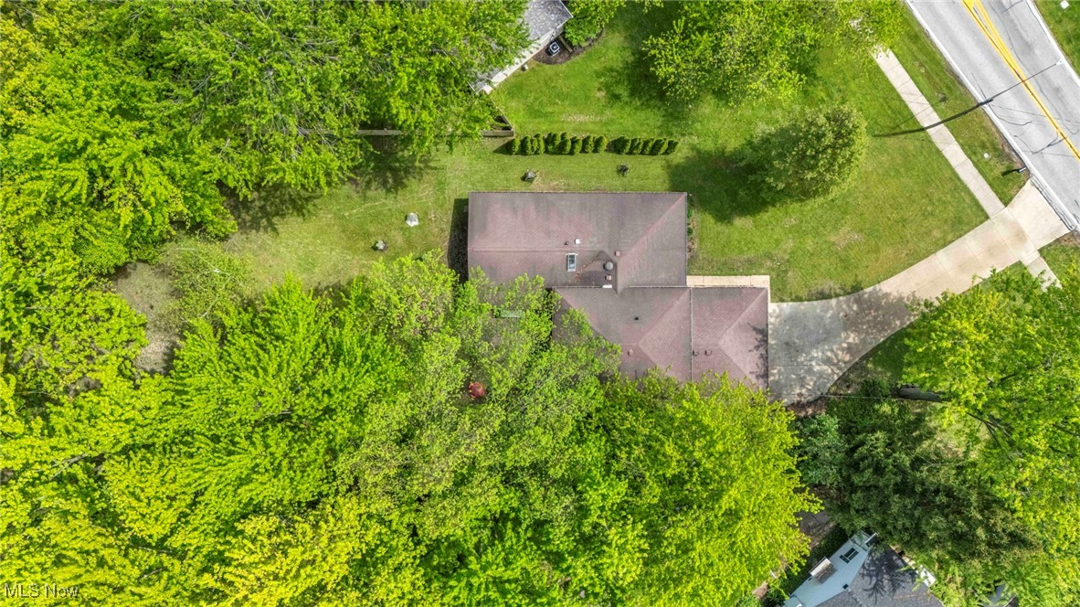 30844 Hilliard Boulevard, Westlake, Ohio image 2