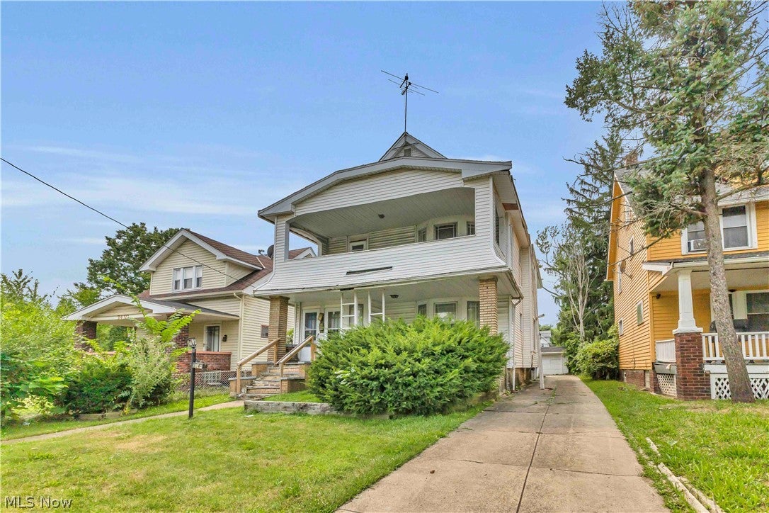 3446 E 125th Street