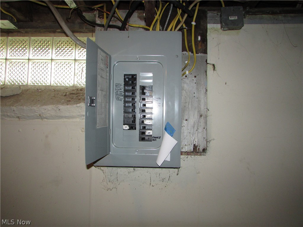 Shaker/Lee - Residential