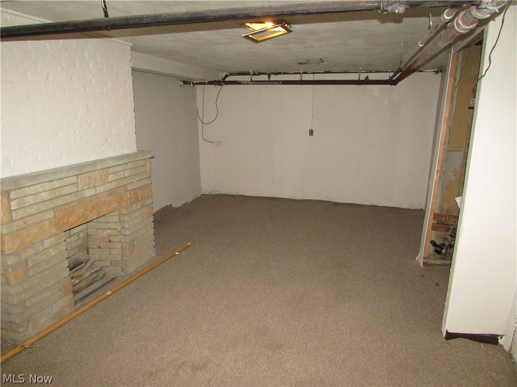 Shaker/Lee - Residential