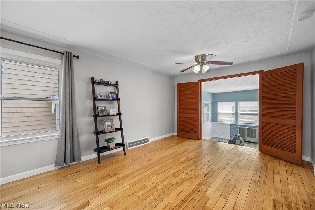 Spring Valley - Residential