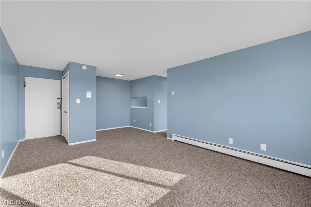 Waverly House Condo - Residential