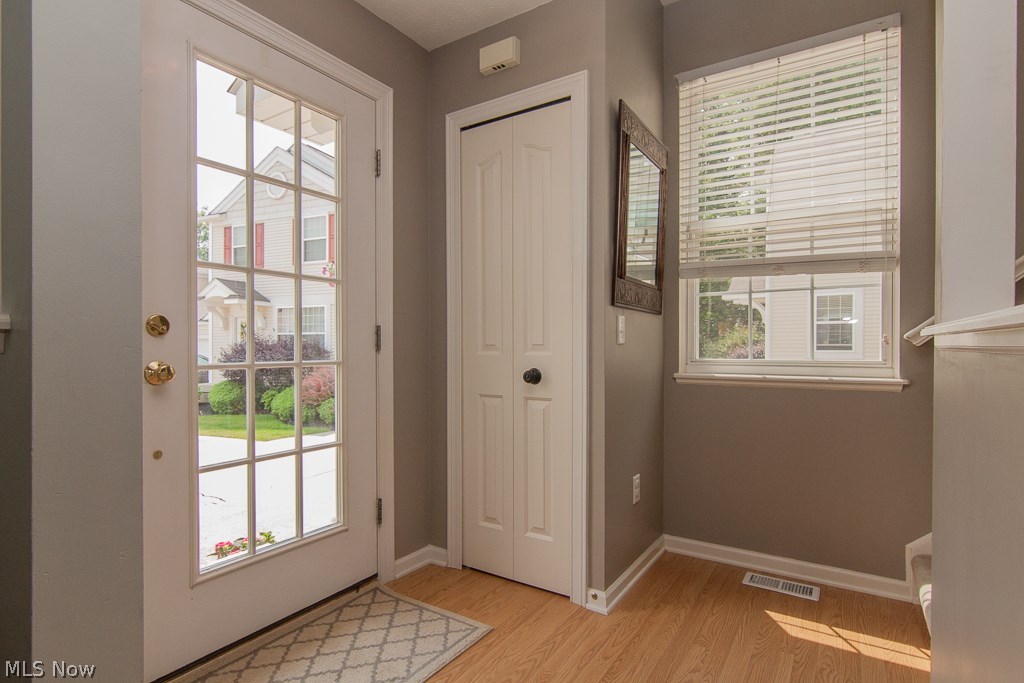 Falls Pointe Clstr Ph 01-B3b - Residential