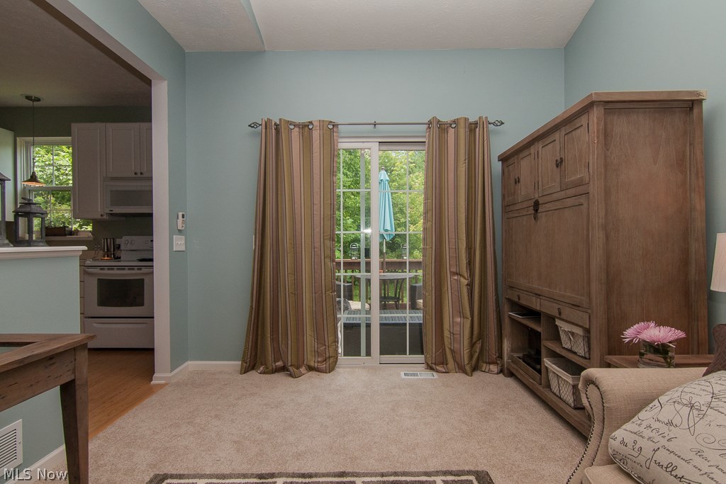 Falls Pointe Clstr Ph 01-B3b - Residential