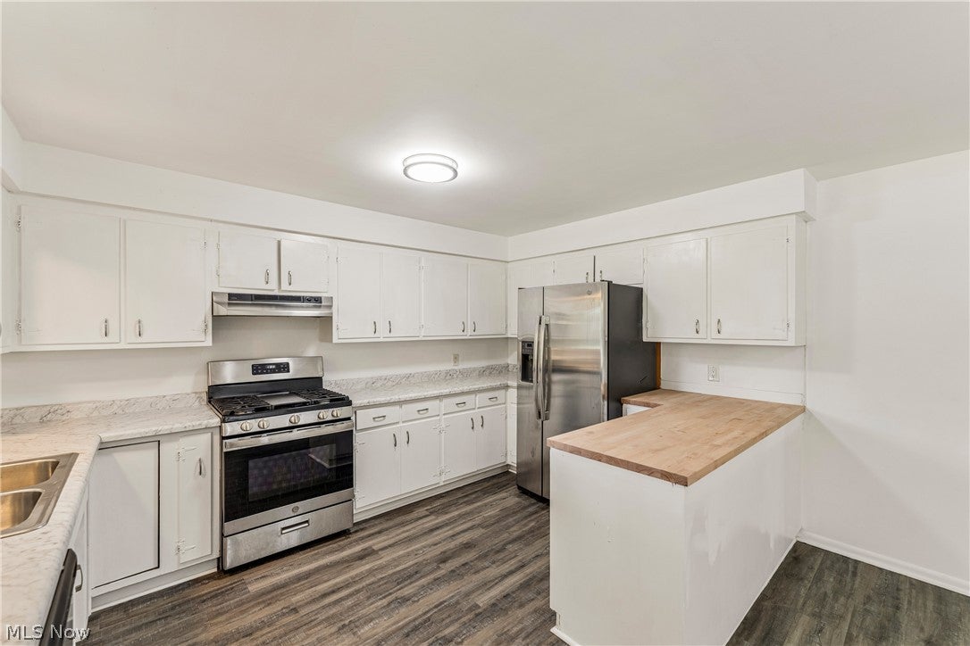 460 Long Street