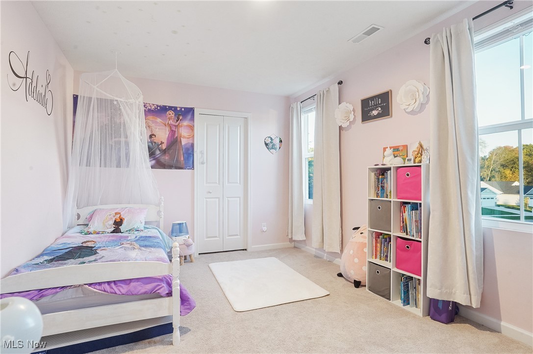 Akron, Ohio 44312, United States, 4 Bedrooms Bedrooms, ,3 BathroomsBathrooms,Residential,Pending,37675