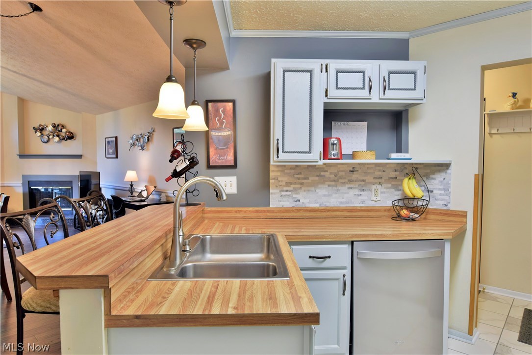 North Woods Condo - Residential