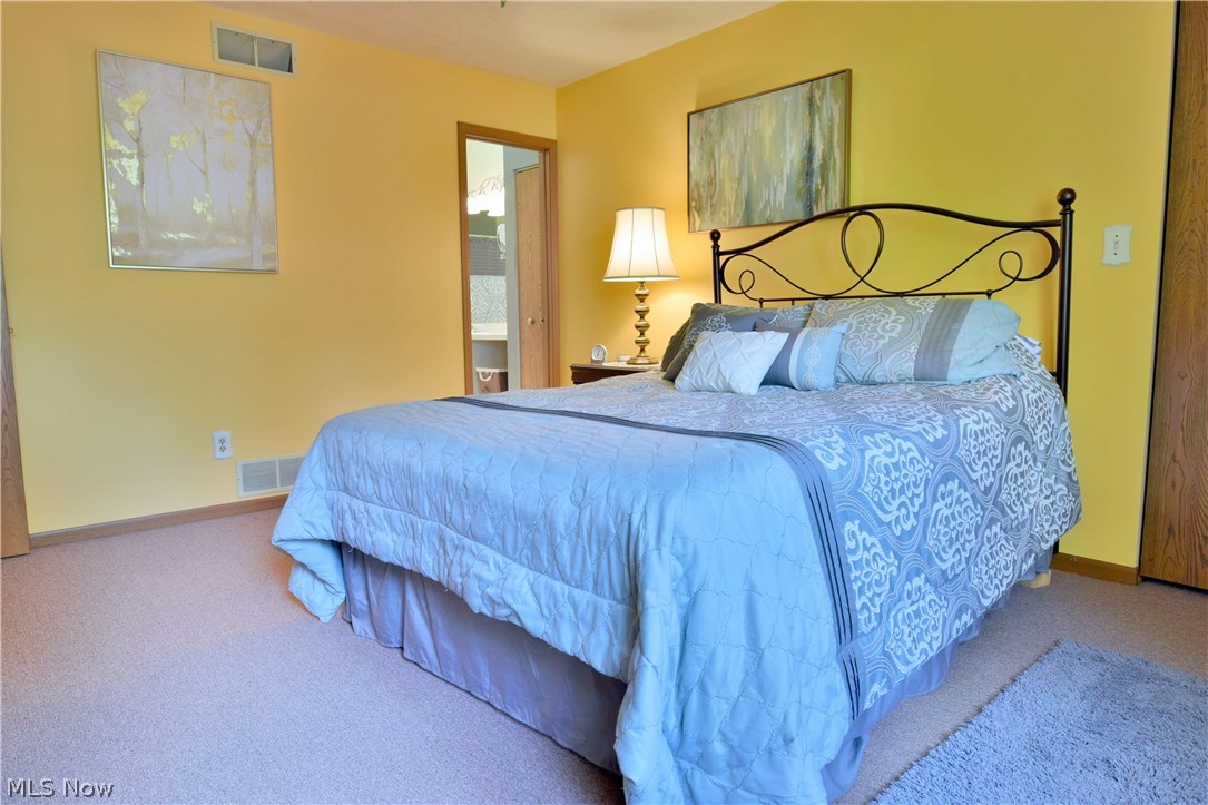 North Woods Condo - Residential