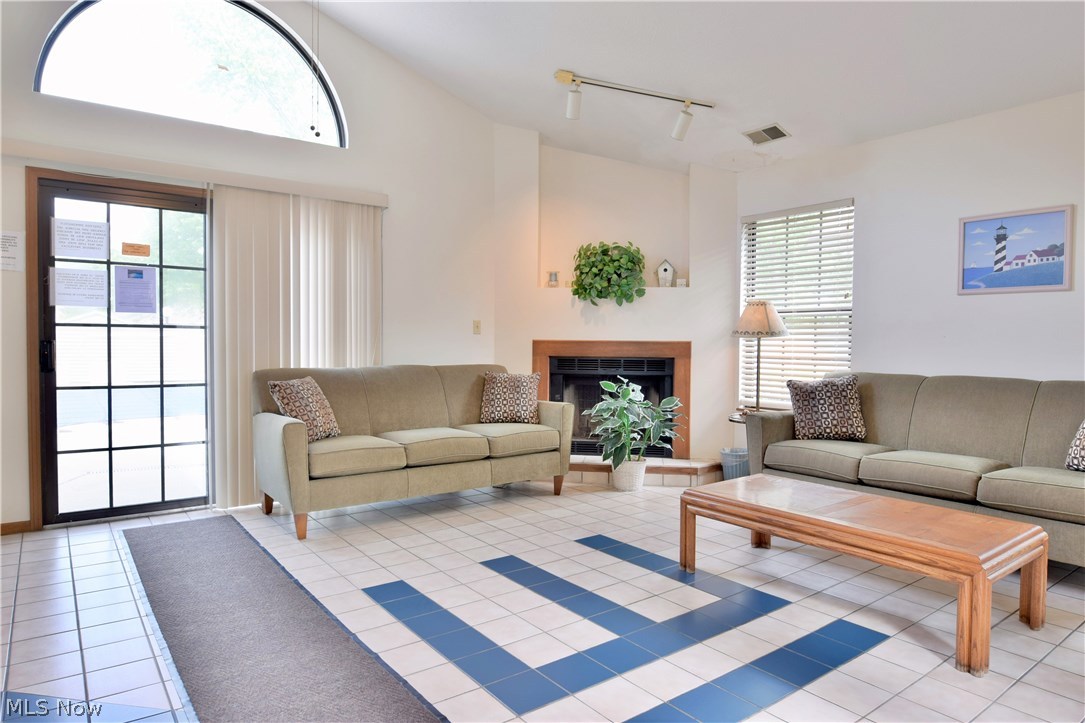 North Woods Condo - Residential