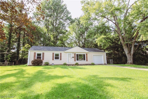 Tiny photo for 235 Shipherd Circle, Oberlin, OH 44074 (MLS # 5239132)