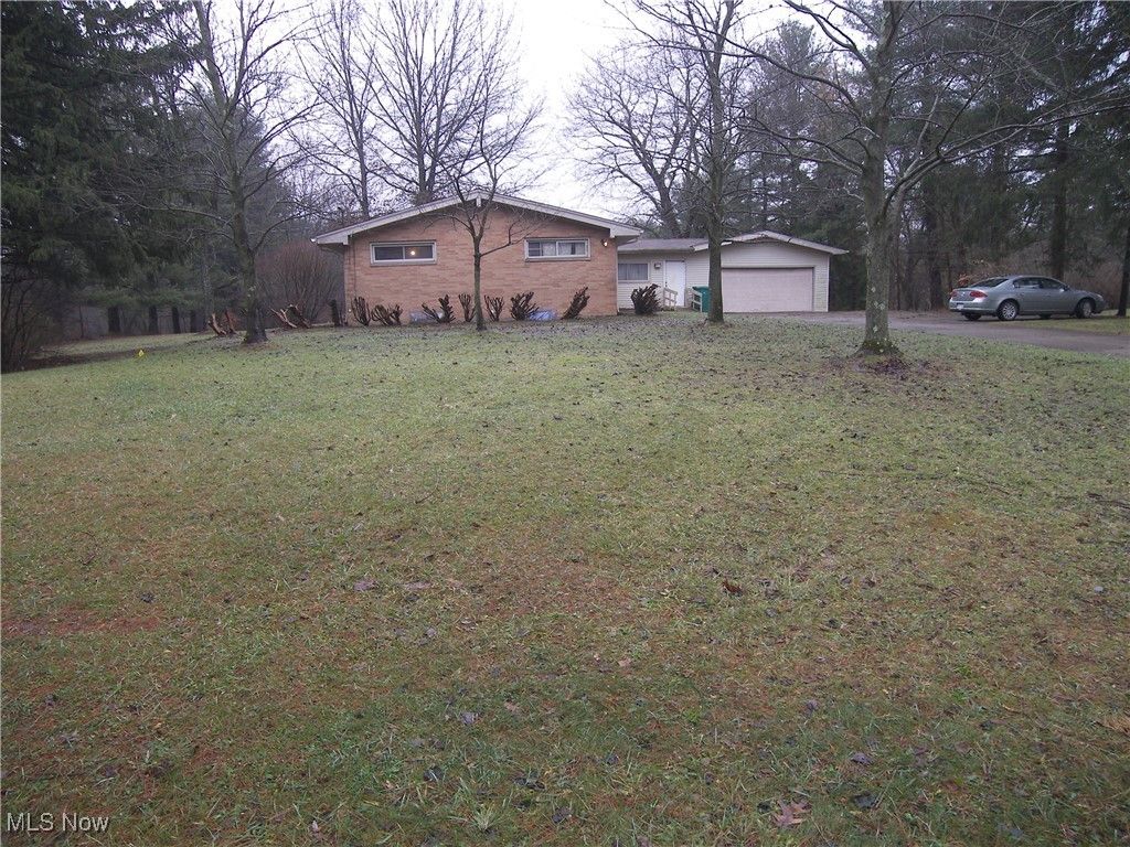 Photo of 13717 Caves Road, Novelty, OH 44072 (MLS # 5178117)