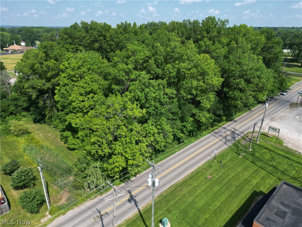 Grandview Road, Lake Milton, Ohio image 3