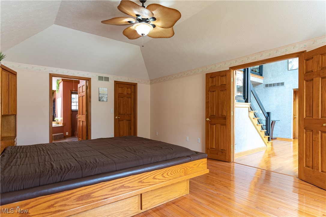 16317 Acacia Drive, Strongsville, Ohio image 8