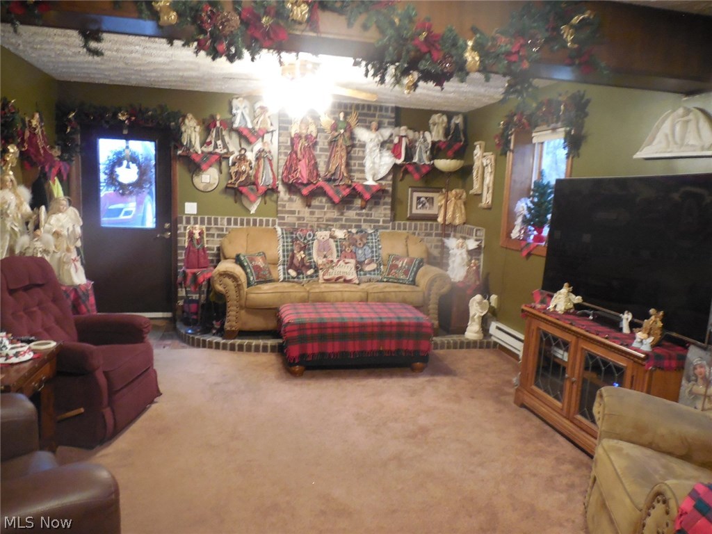 Thomas C Crum 01 - Residential