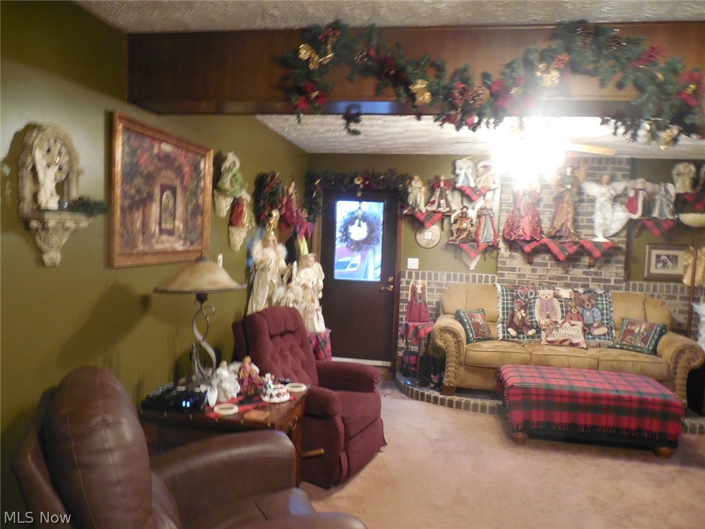 Thomas C Crum 01 - Residential