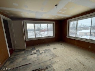 Canton - Residential Income