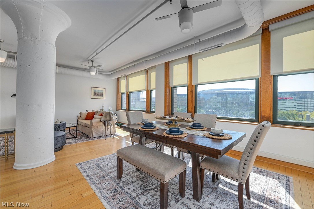 Sincere Bldg Condo - Residential