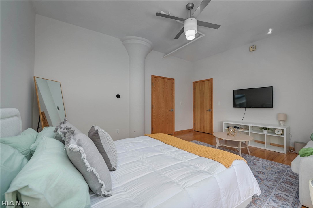 Sincere Bldg Condo - Residential