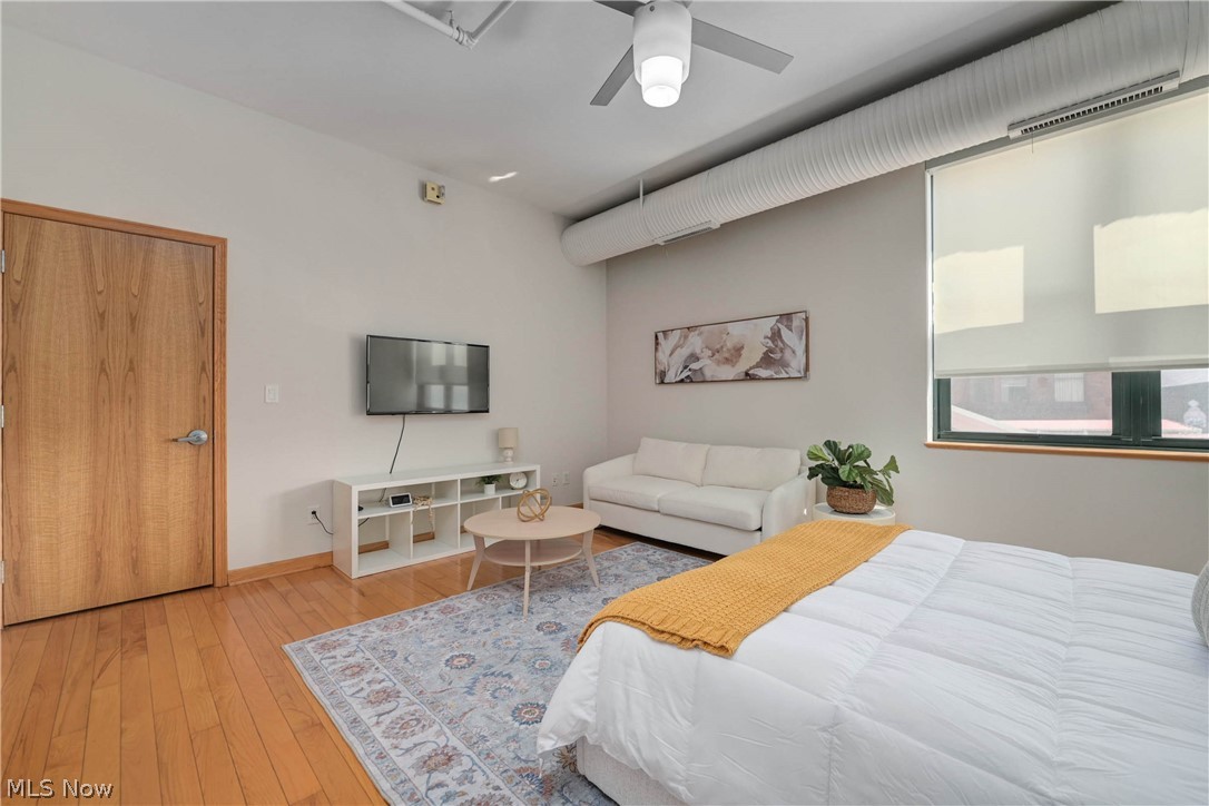 Sincere Bldg Condo - Residential