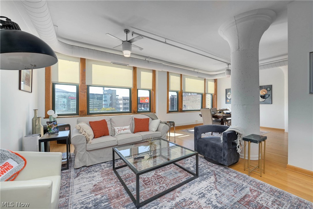 Sincere Bldg Condo - Residential