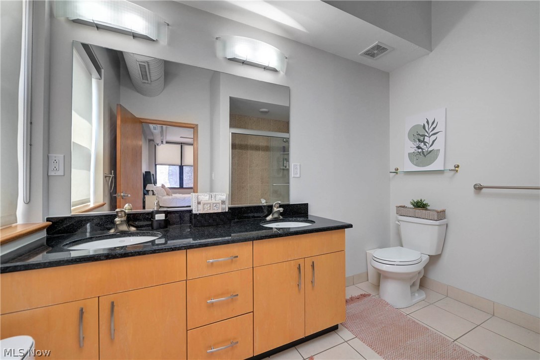 Sincere Bldg Condo - Residential