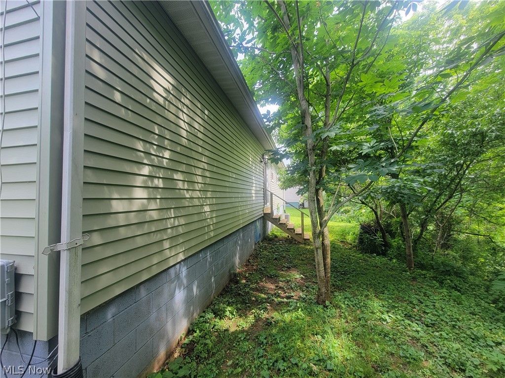 Photo of 185 Belavista Drive, Marietta, OH 45750 (MLS # 5211767)