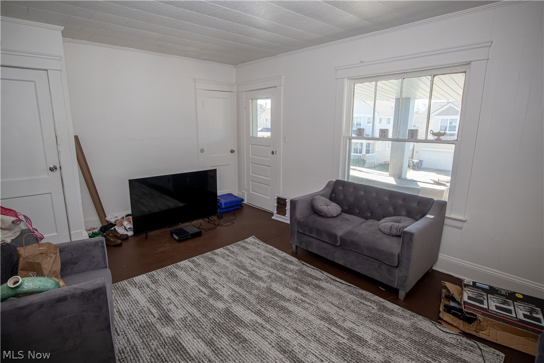 Five Points Allotment - Residential Income