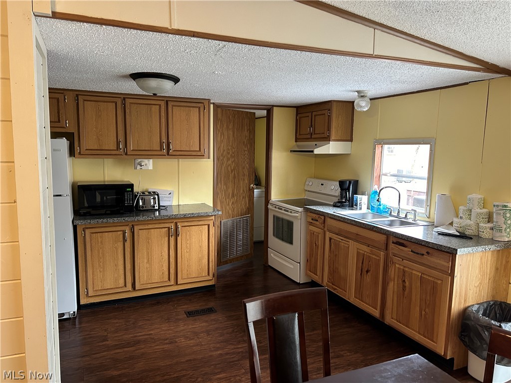 Island Club - Residential