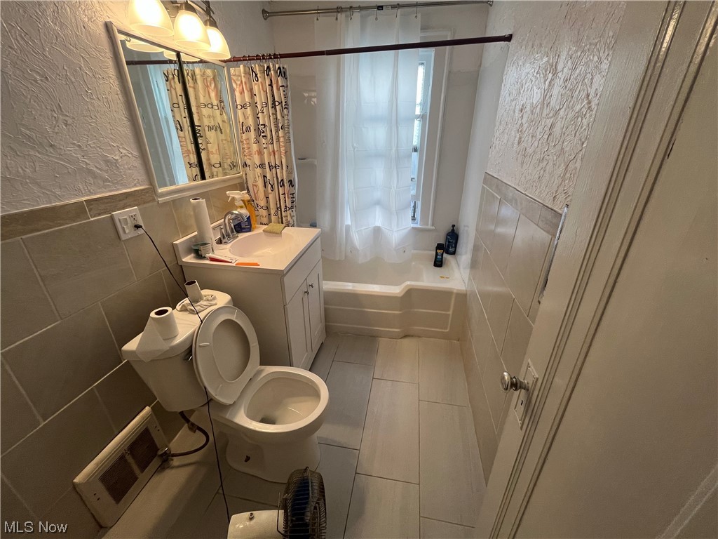 Rapid Transit Land Cos 07 - Residential Income