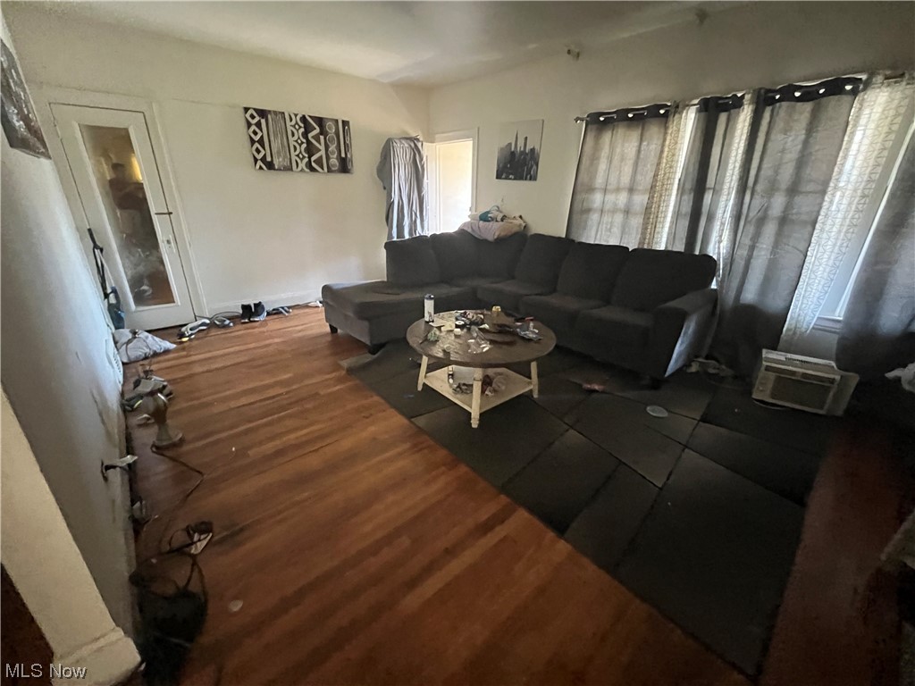 Rapid Transit Land Cos 07 - Residential Income