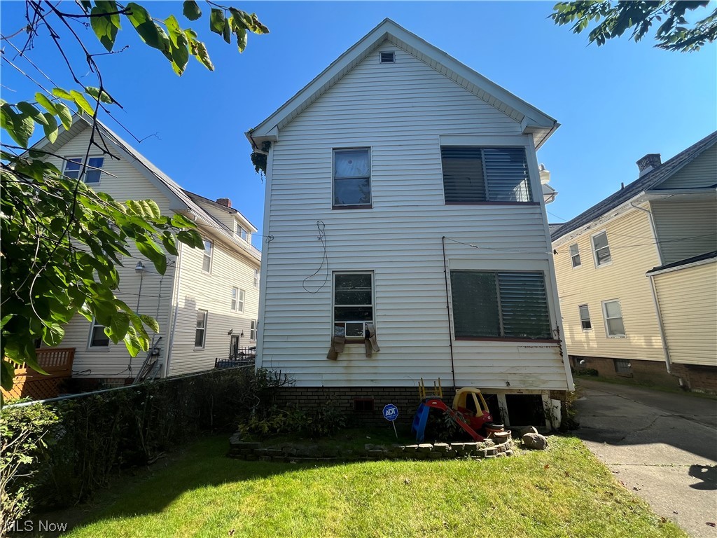 Rapid Transit Land Cos 07 - Residential Income