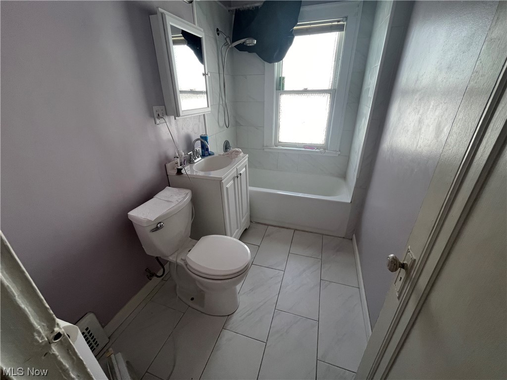 Rapid Transit Land Cos 07 - Residential Income