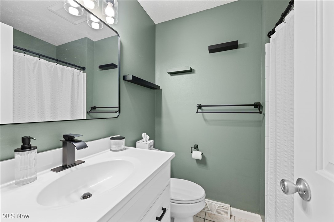 Big Turtle 1 - Residential